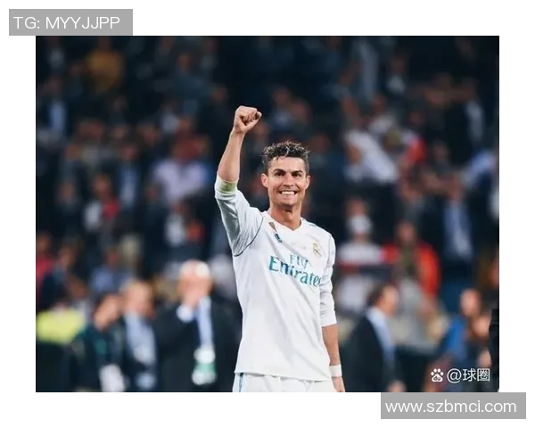 足球明星风采大揭秘：从球场到生活的精彩瞬间与成就展示